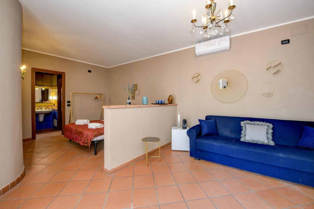 Prestige Rooms Sirmione Exteriör bild