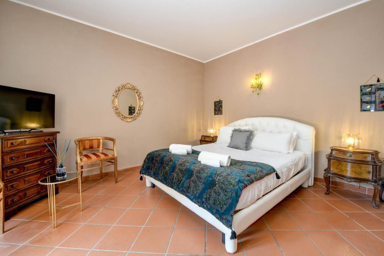 Prestige Rooms Sirmione Exteriör bild